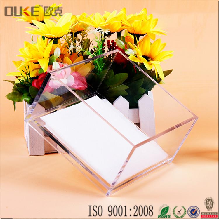 Perspex display box .jpg