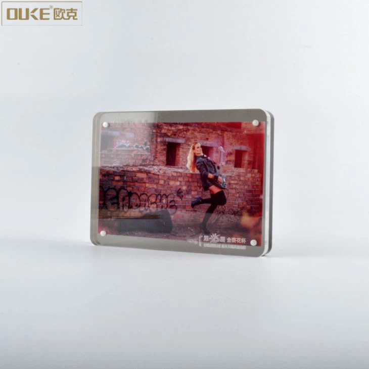 Cheap Round Magnetic Acrylic Photo Frames
