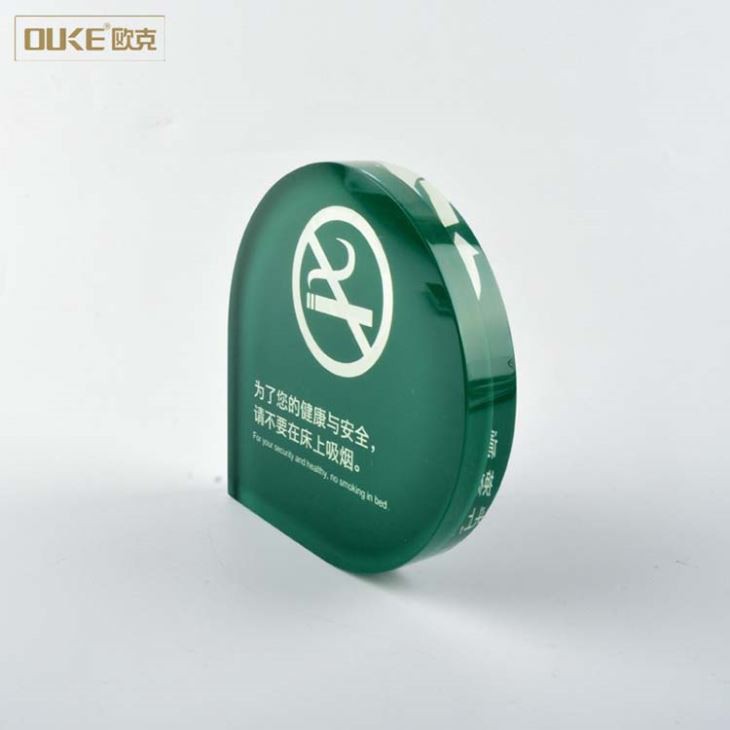 Round Green Ordinary Acrylic Signs